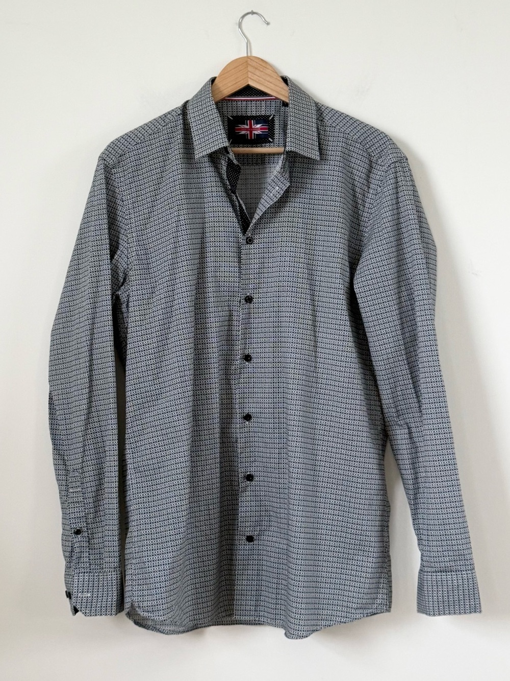 Soul of London 100% Cotton Geometric Dress Shirt Contrast Cuffs and Collar EUC